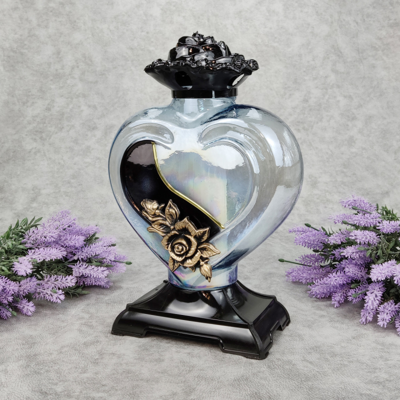 Лампадка скляна велика прозора із золотистою аплікацією Serce Ornament 45год Лампадка скляна велика прозора із золотистою аплікацією Serce Ornament 45год