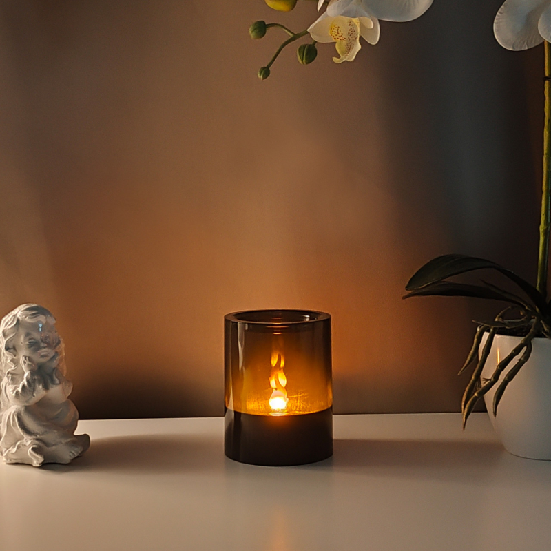 Свічка Led у затемненому закритому корпусі Sunlight 10 см Свічка Led у затемненому закритому корпусі Sunlight 10 см