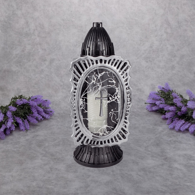 Лампадка середня срібляста з хрестом Glass Art Kapliczka 33год Лампадка середня срібляста з хрестом Glass Art Kapliczka 33год